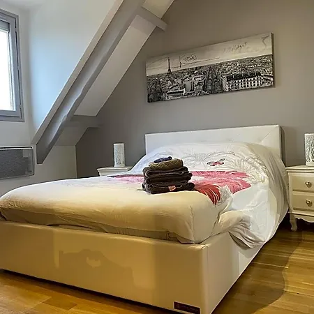 Bed & Breakfast La Maison Du Bonheur Saintry-sur-Seine